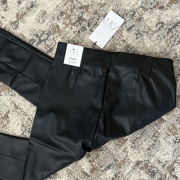 ZARA | Black | FAUX LEATHER LEGGINGS (5427/530) - Picture 12 of 12